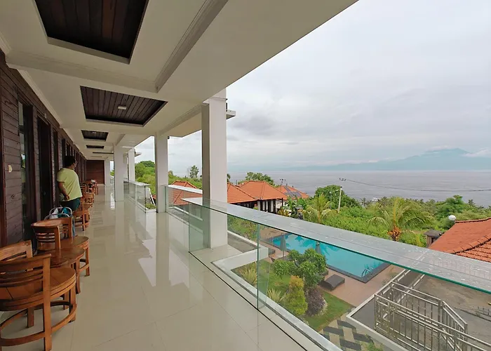 Nusa Sedayu By Ocean View 4*